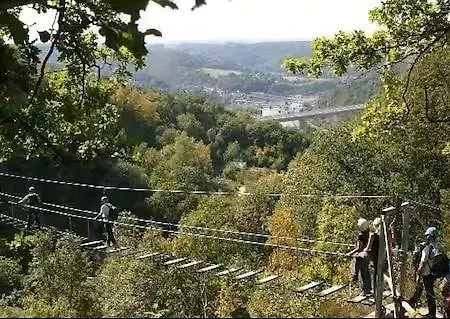A L'est D'eden