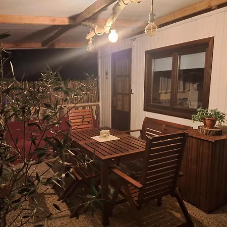 A L'est D'eden Chalet *